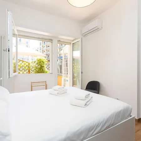 Amazing Viale Trastevere With Terrace Rome