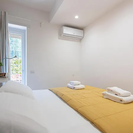 Amazing Viale Trastevere With Terrace Apartment *