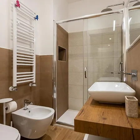 Amazing Viale Trastevere With Terrace Apartment *