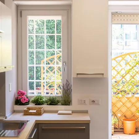 Apartment Amazing Viale Trastevere With Terrace Rome