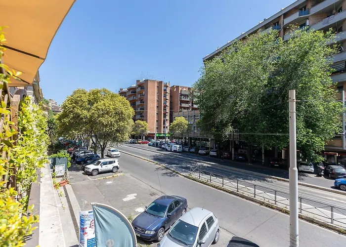 Amazing Viale Trastevere With Terrace 로마