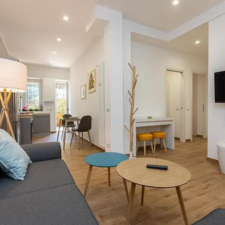 Amazing Viale Trastevere With Terrace * Rom