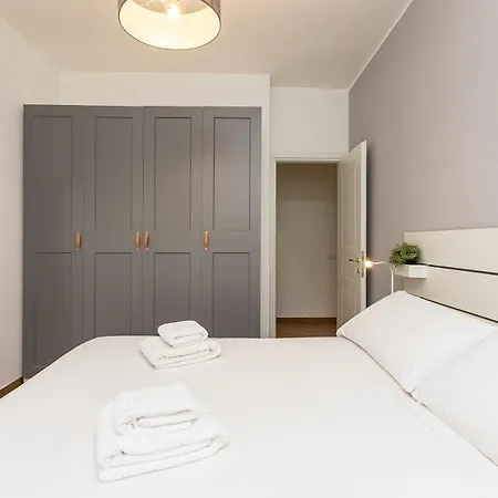 Amazing Viale Trastevere With Terrace Apartment